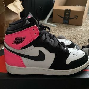 COPY - Valentines Day Jordan 1’s